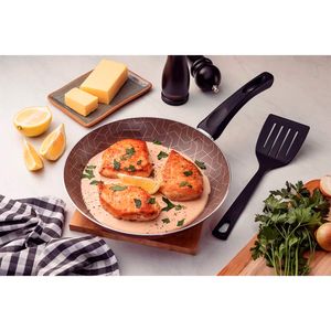 Conjunto com Frigideira em Alumínio com Revestimento Antiaderente Starflon Max e Espátula 2 Peças Paris Vermelho 1,2L 24CM - 28500724 - Tramontina