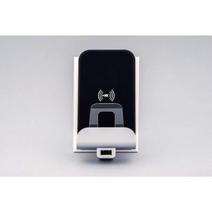 Carregador por Indução 1.000MA com Porta USB 2.400MA Pial Plus Branco - 615094BC - Legrand