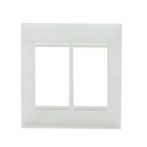 Placa 4X4 com Postos 3+3 Pial Plus Branca - 618516BC - Legrand