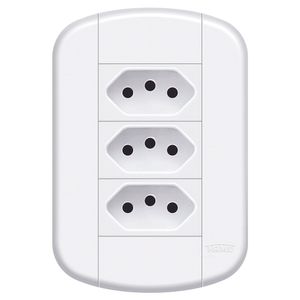 Tomada Fame Padrao Tripla 2P+T 10A Distanciada Blanc Mais