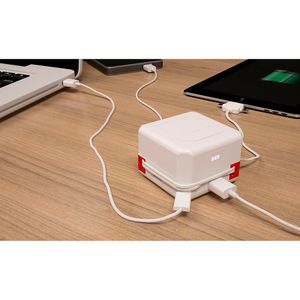 Carregador Portátil 4 Em 1 Powerbank HUB PWB USB ELG