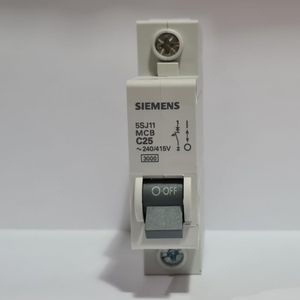 Disjuntor Siemens Monopolar Curva C 25A 3Ka 220/380V Branco