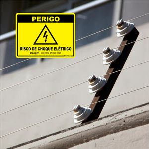 Placa De Sinalizacao - Perigo Risco De Choque Eletrico - Amarelo e Preto Poliestireno 15x20 cm Sinalize