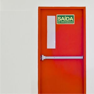 Placa De Sinalizacao - Saida - Verde com Fotoluminescente PVC 15x30 cm Sinalize