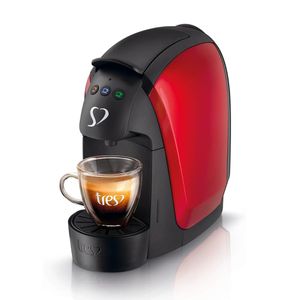 Máquina de Café Espresso Automática Luna 700ml Vermelha 220V - Tres Coracoes