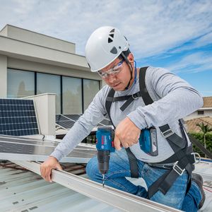Parafusadeira e Furadeira de Impacto com 2 Baterias  GSB 185-LI Azul 1/2" 18V - 06019K31E5 - Bosch
