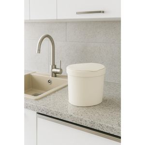 Lixeira Basic Com Tampa 2,5L Laranja Coza